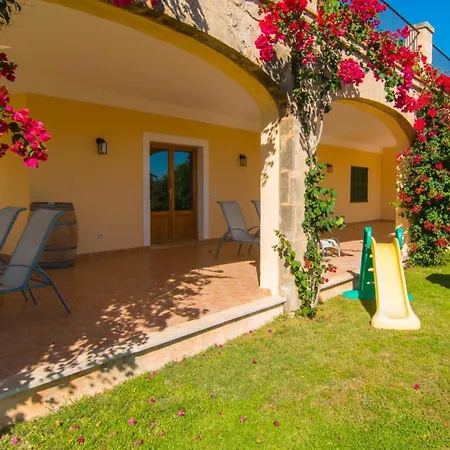 Es Pinar Tatil Evi