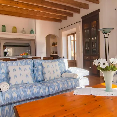 Es Pinar Tatil Evi *